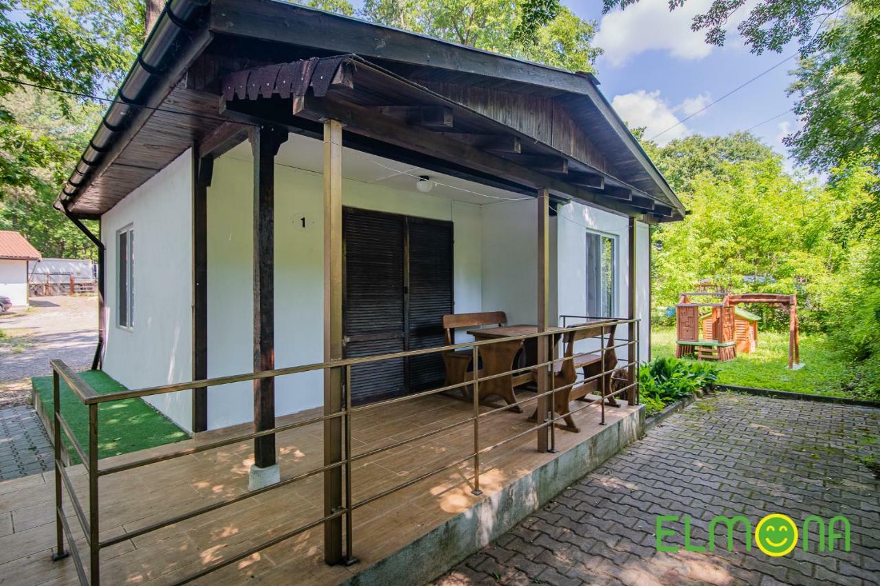 Elmona Villas カムチヤ エクステリア 写真