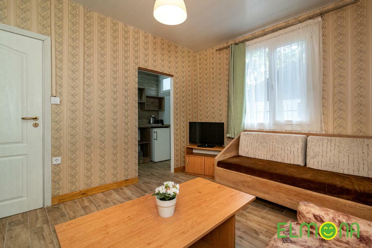 Elmona Villas カムチヤ エクステリア 写真